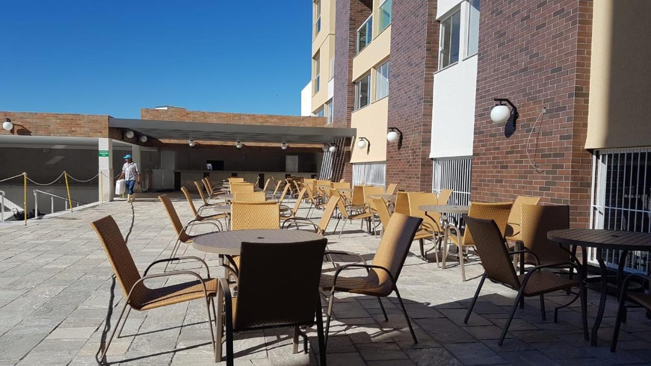 Piazza Com Acesso Ao Clube Diroma Aparthotel Калдас Новас Екстериор снимка
