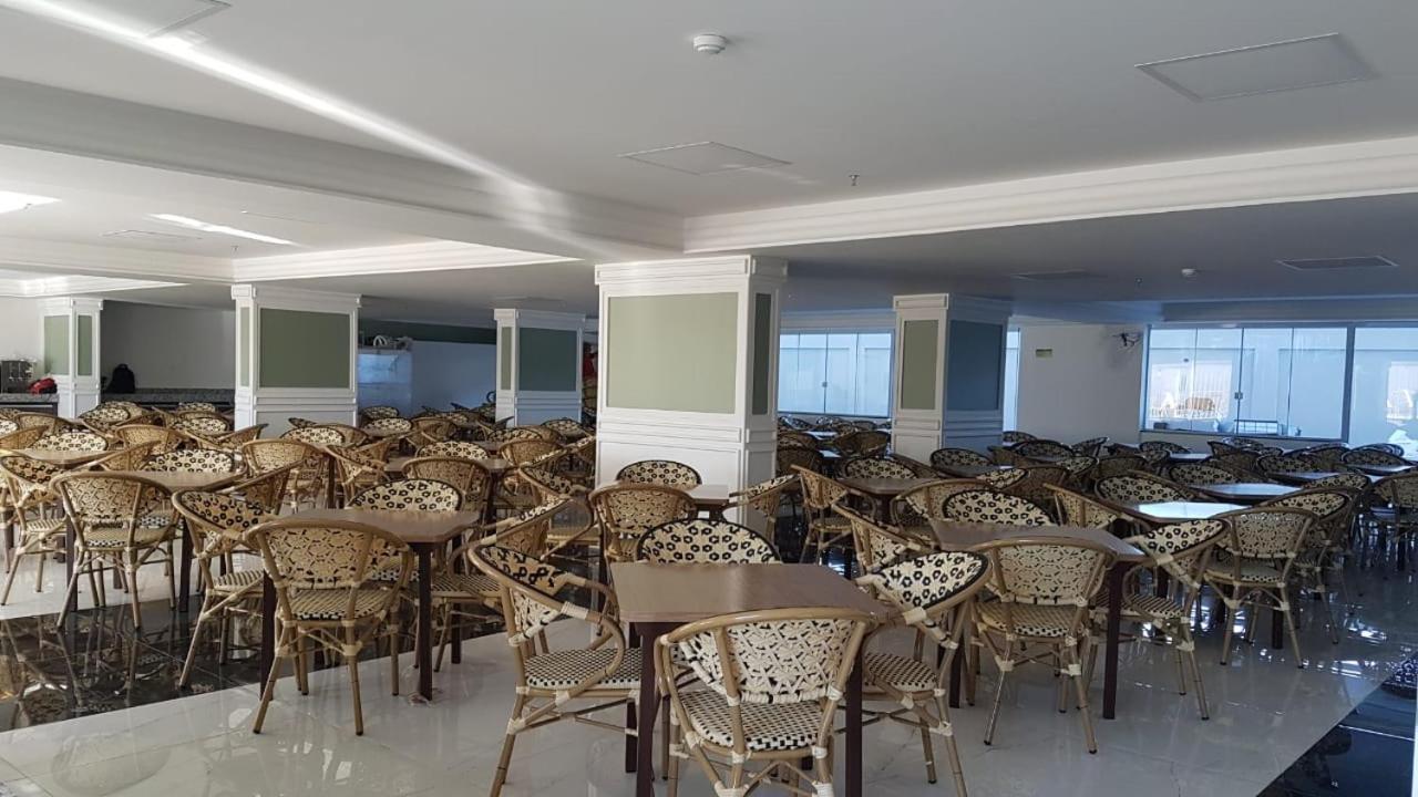 Piazza Com Acesso Ao Clube Diroma Aparthotel Калдас Новас Екстериор снимка