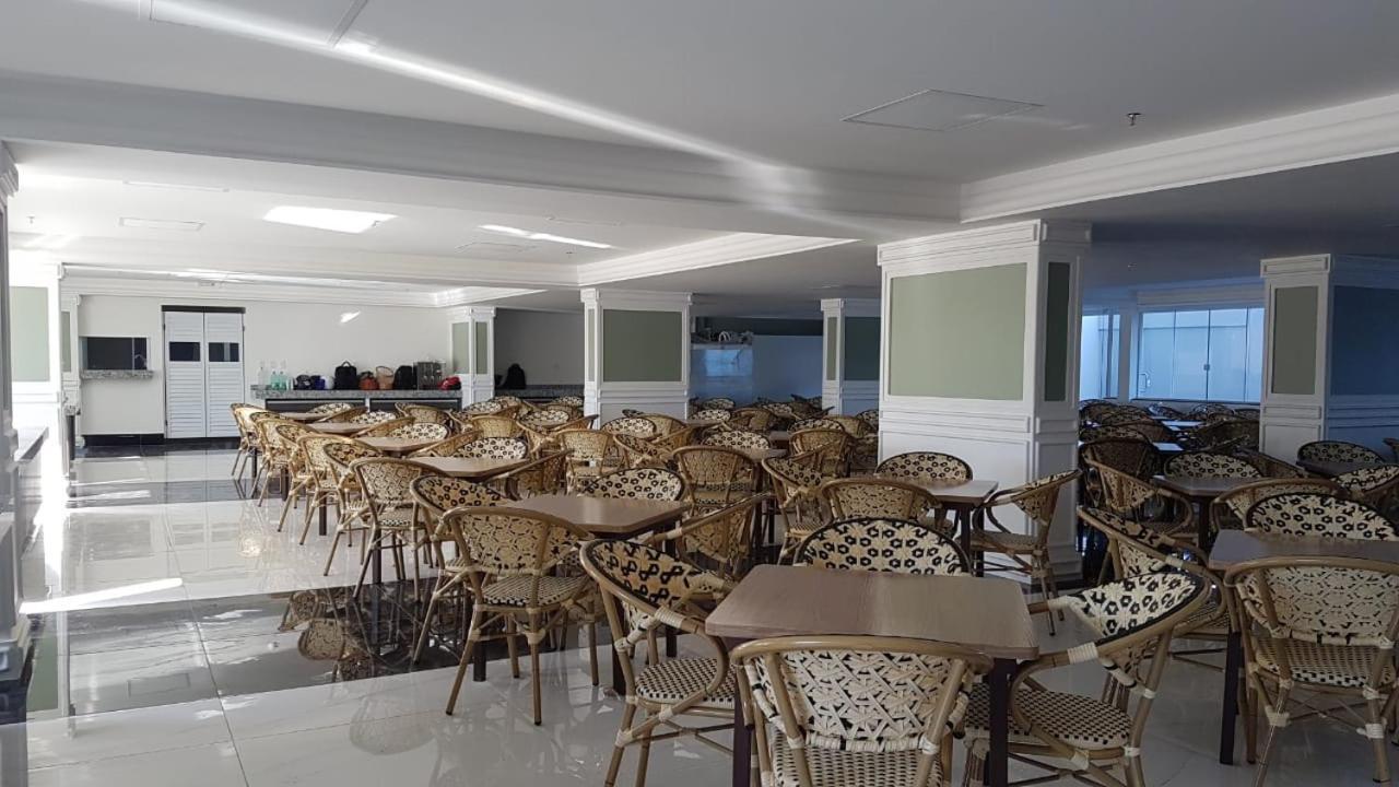 Piazza Com Acesso Ao Clube Diroma Aparthotel Калдас Новас Екстериор снимка