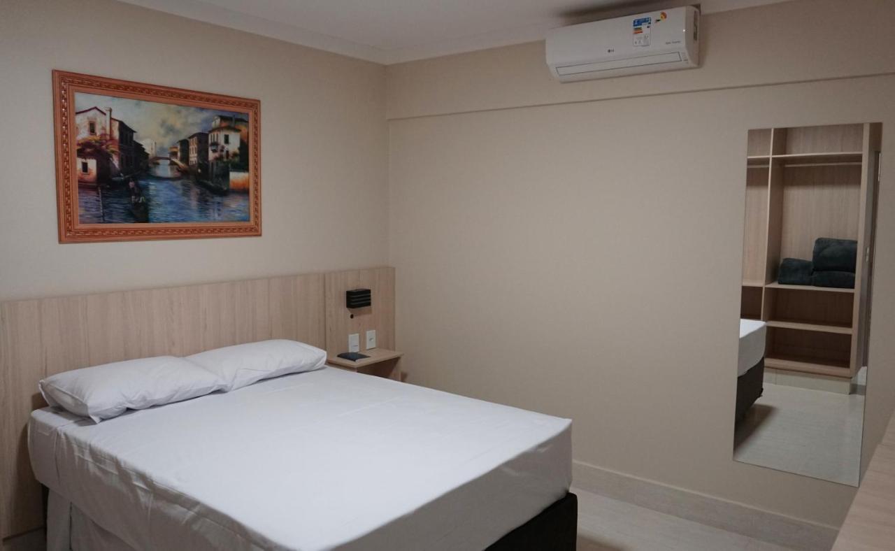 Piazza Com Acesso Ao Clube Diroma Aparthotel Калдас Новас Екстериор снимка